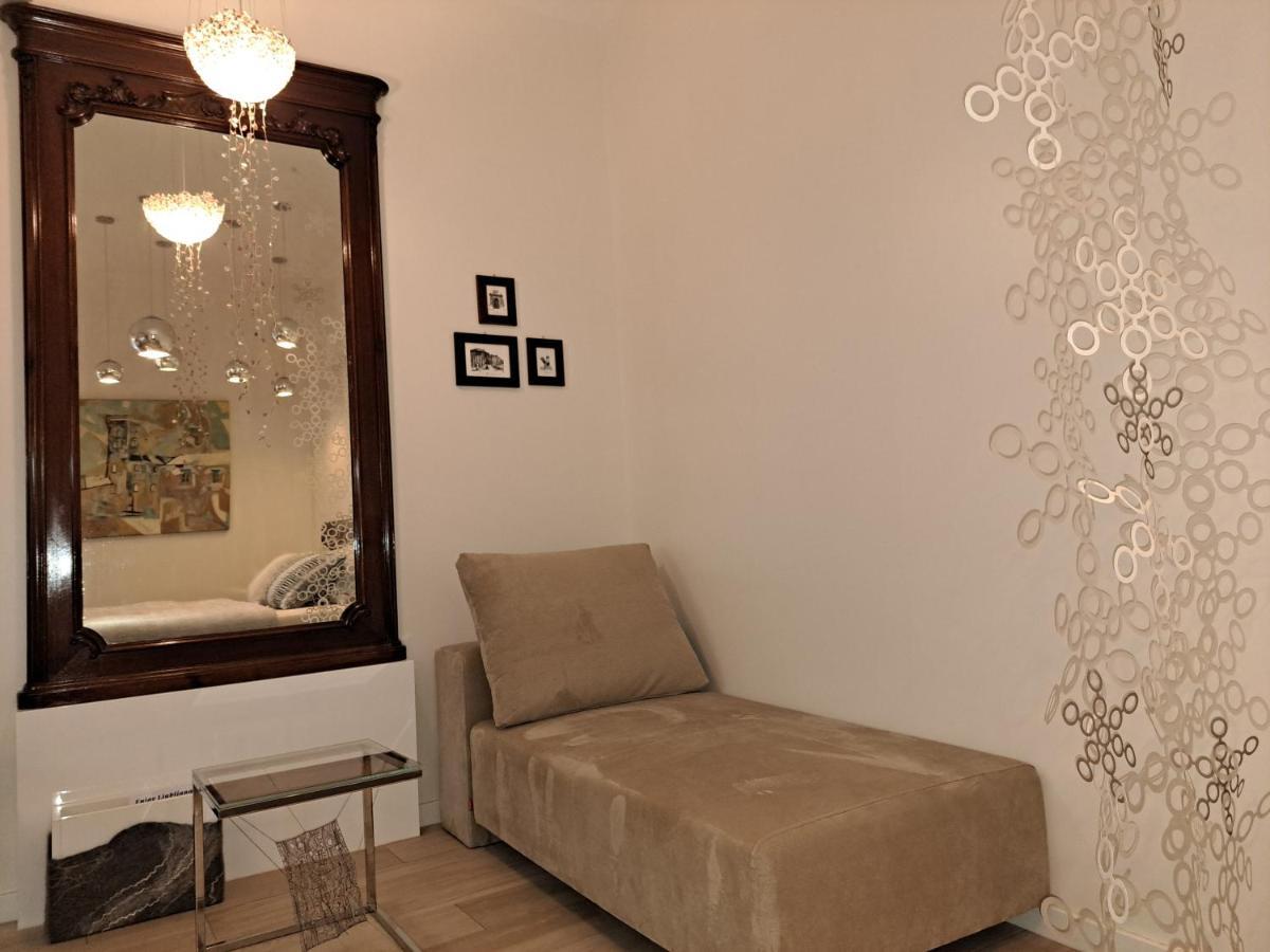 Apartamento Slovenian Art Story Liubliana Exterior foto