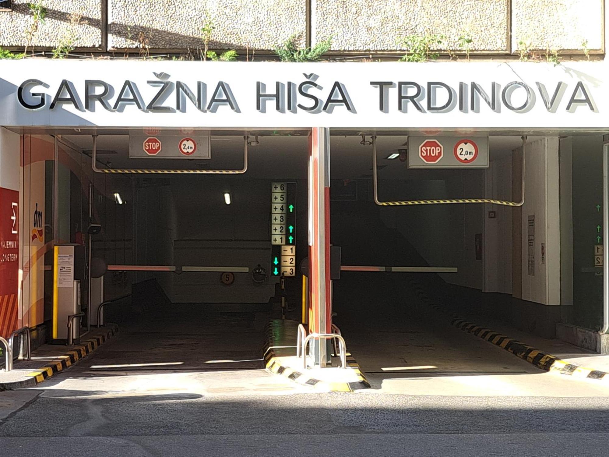 Apartamento Slovenian Art Story Liubliana Exterior foto